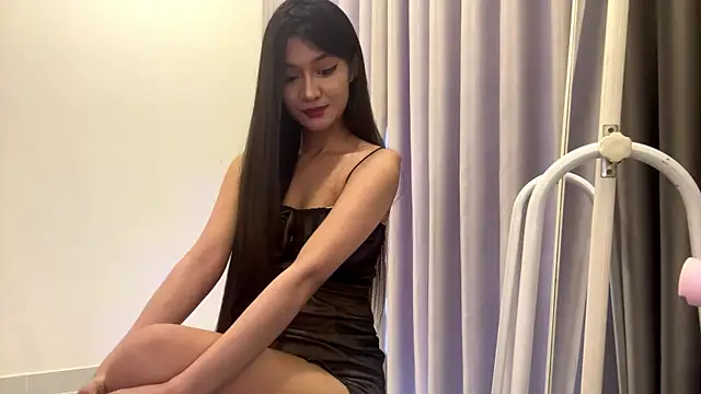 Snapshot of TequilaWatts chatting on April 2026 04:46:01 AM TequilaWatts online show from April 2026 04:46:01 AM