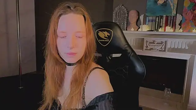 Snapshot of slayyyyn chatting on April 2026 12:27:02 PM slayyyyn online show from April 2026 12:27:02 PM