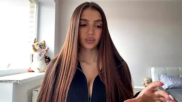 AlvinaMair online show from April 2026 11:03:02 AM