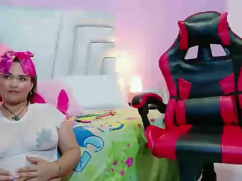 Snapshot of xiomaraANDcristiano chatting on April 2026 01:43:02 AM xiomaraANDcristiano online show from April 2026 01:43:02 AM