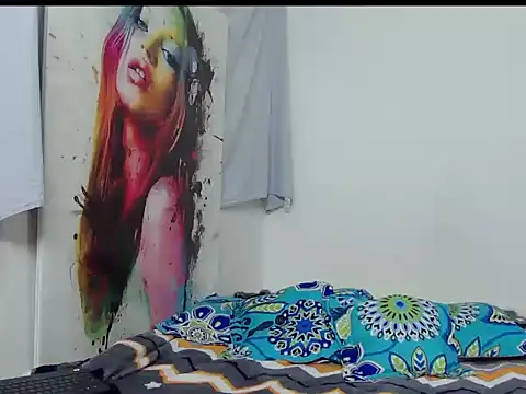 ZoeThorner online show from April 2026 12:01:01 PM