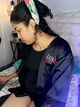 Snapshot of Anabell_03 chatting on April 2026 06:42:01 PM Anabell 03 online show from April 2026 06:42:01 PM