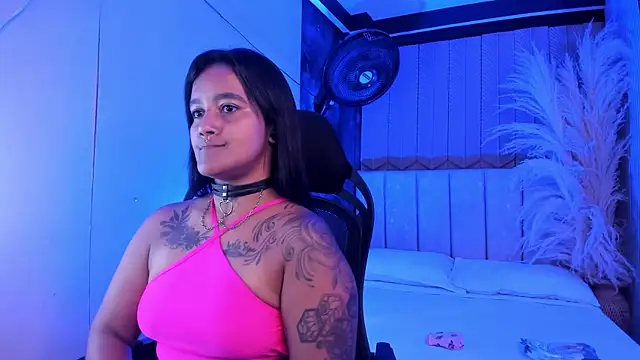 Snapshot of LexiAdamss chatting on April 2026 12:16:02 PM LexiAdamss online show from April 2026 12:16:02 PM