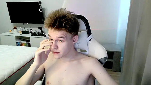 Snapshot of veritas_in_vine chatting on April 2026 11:44:01 AM veritas in vine online show from April 2026 11:44:01 AM