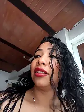Wolfamara online show from May 2026 01:05:01 PM