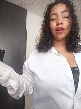 Wolfamara online show from July 2026 04:24:01 PM