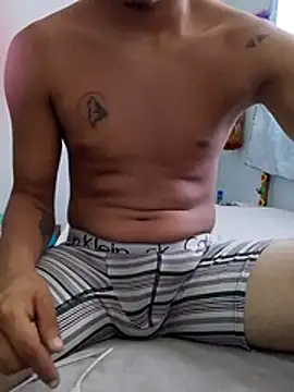 Snapshot of Flacoflowyt chatting on April 2026 08:35:02 PM Flacoflowyt online show from April 2026 08:35:02 PM