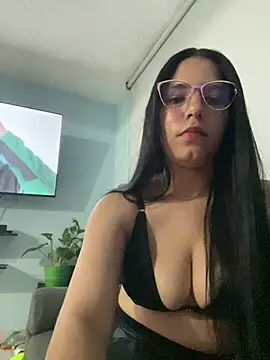 IsabelaRivers online show from April 2026 03:01:04 AM