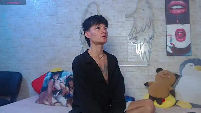 Snapshot of Alex_latino_ chatting on April 2026 11:35:02 PM Alex latino online show from April 2026 11:35:02 PM