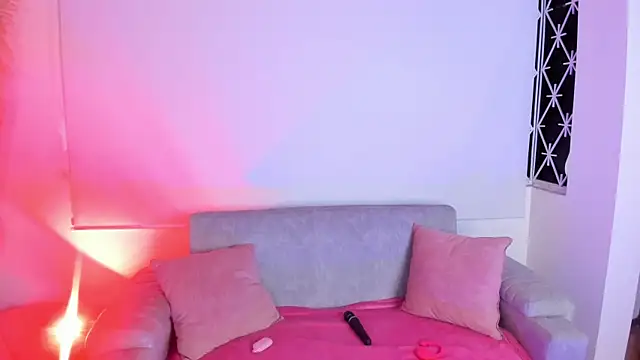 AnyaTwink  online show from April 2026 11:07:02 PM