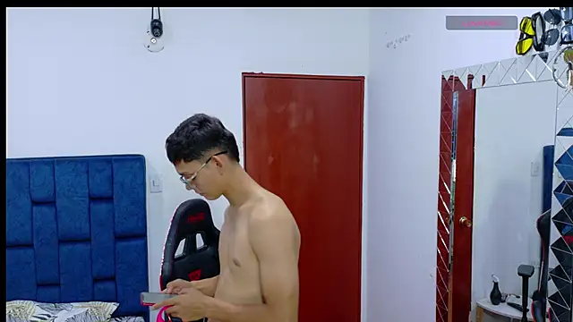 Alex teen 20c online show from April 2026 02:50:02 AM