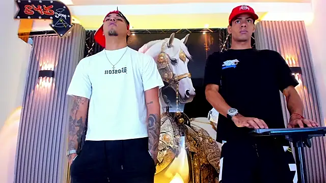 Snapshot of the_knights_of_the_night_ chatting on April 2026 03:37:02 AM the knights of the night online show from April 2026 03:37:02 AM