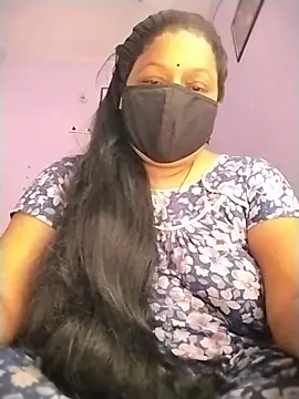Snapshot of PINKI_024 chatting on June 2026 04:28:02 AM PINKI 024 online show from June 2026 04:28:02 AM