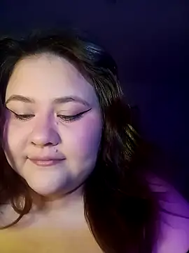 Briandasmit online show from April 2026 12:37:01 AM