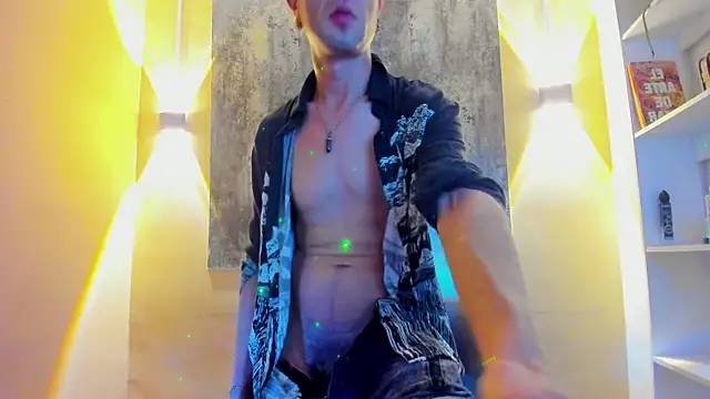 PODEROSO SAMAEL online show from April 2026 03:28:02 AM