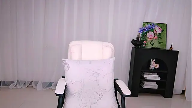 Serendipity889 online show from April 2026 01:00:02 PM