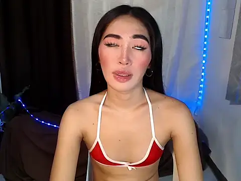 urasiankylie online show from June 2026 06:00:02 PM