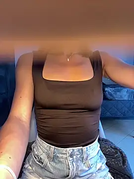 latinacaro- online show from June 2026 09:07:02 AM