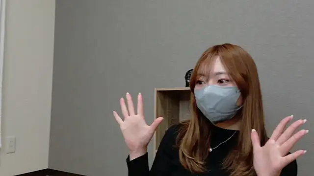Snapshot of YUA_0425 chatting on April 2026 10:18:01 AM YUA 0425 online show from April 2026 10:18:01 AM