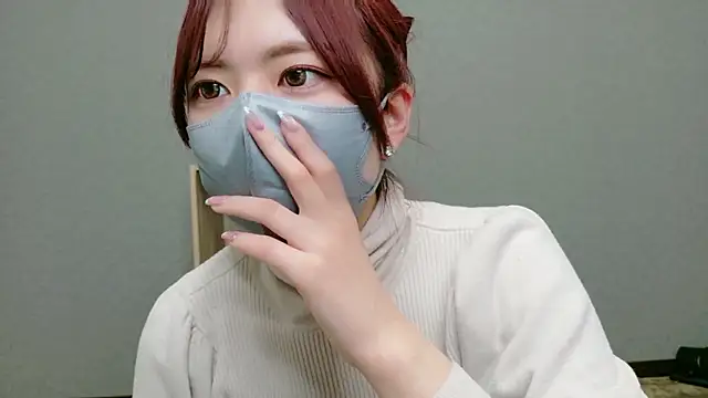 Snapshot of YUA_0425 chatting on May 2026 04:37:01 PM YUA 0425 online show from May 2026 04:37:01 PM