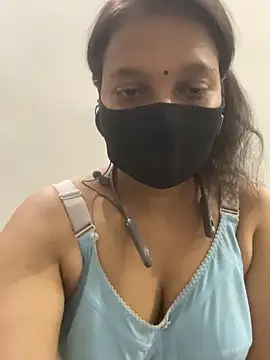 Monika 6999 online show from April 2026 03:38:02 PM