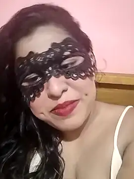 Maskedcurves online show from April 2026 07:44:01 PM