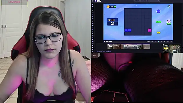 Snapshot of maitresseLili chatting on April 2026 05:35:02 PM maitresseLili online show from April 2026 05:35:02 PM