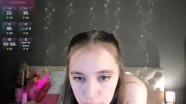 Snapshot of Amy-Desiree chatting on April 2026 01:00:02 AM Amy-Desiree online show from April 2026 01:00:02 AM