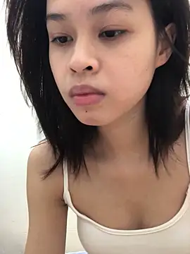 Snapshot of Yenlisu3Zie chatting on May 2026 01:52:01 PM Yenlisu3Zie online show from May 2026 01:52:01 PM