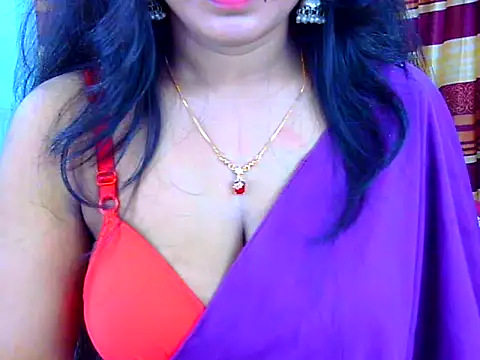 Snapshot of Noor_Zarin chatting on April 2026 12:48:01 AM Noor Zarin online show from April 2026 12:48:01 AM