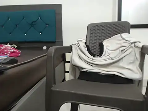 burrodelacosta online show from April 2026 04:46:01 AM