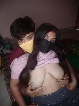 SURAJSAVITA online show from April 2026 06:22:01 AM