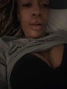 Rosie-B online show from April 2026 10:12:02 PM