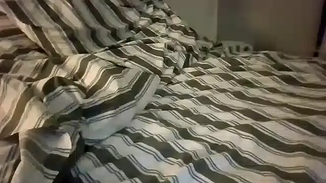 pierre2956 online show from April 2026 07:12:01 PM