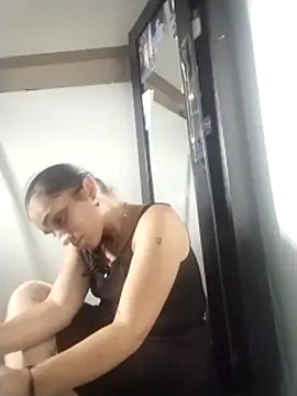 vegonicarouge online show from April 2026 07:52:02 PM