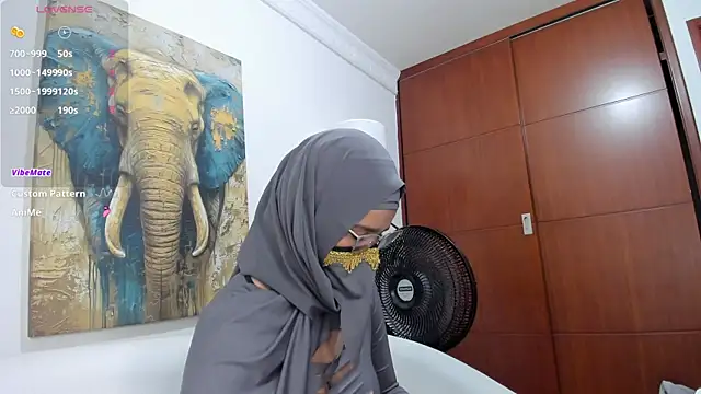 Snapshot of Samira_Passion chatting on April 2026 03:28:01 PM Samira Passion online show from April 2026 03:28:01 PM