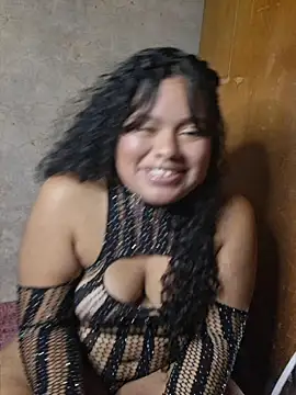 Curlysexy22 online show from June 2026 10:24:02 PM