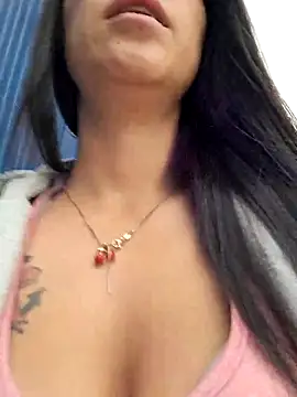 Snapshot of VALERY-94 chatting on April 2026 12:06:01 PM VALERY-94 online show from April 2026 12:06:01 PM