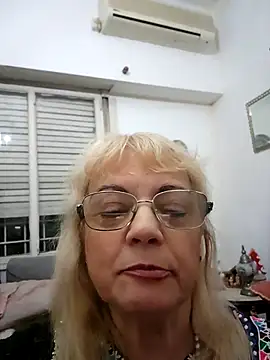 MatureElegantWidow online show from April 2026 11:54:02 PM