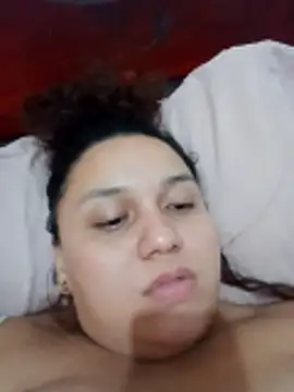 Snapshot of Marialae2735 chatting on April 2026 06:53:01 PM Marialae2735 online show from April 2026 06:53:01 PM