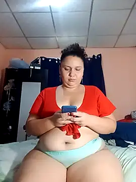 Snapshot of Marialae2735 chatting on April 2026 06:13:02 PM Marialae2735 online show from April 2026 06:13:02 PM