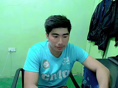 Snapshot of Hunkfireman chatting on April 2026 11:47:02 AM Hunkfireman online show from April 2026 11:47:02 AM