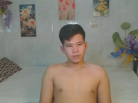 ur bigcockeziekiel online show from April 2026 04:09:01 PM