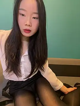 Snapshot of ZHJKS9988 chatting on April 2026 01:54:01 AM ZHJKS9988 online show from April 2026 01:54:01 AM