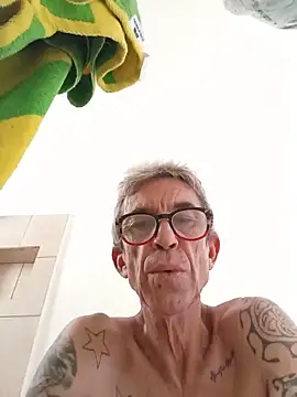 Snapshot of chris-sbh11 chatting on June 2026 08:02:02 PM chris-sbh11 online show from June 2026 08:02:02 PM