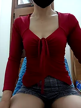 Mi-Kami online show from April 2026 01:39:01 AM