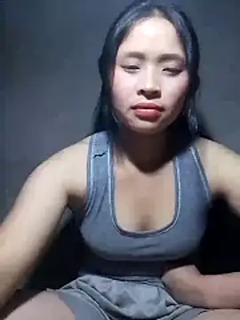 Liss-mimi online show from April 2026 05:25:02 PM