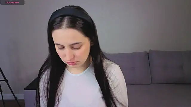 Snapshot of Elizabet_Collins chatting on April 2026 01:17:02 AM Elizabet Collins online show from April 2026 01:17:02 AM