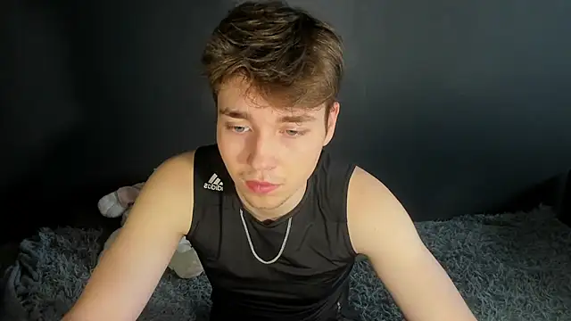 zeriax online show from April 2026 01:39:01 AM