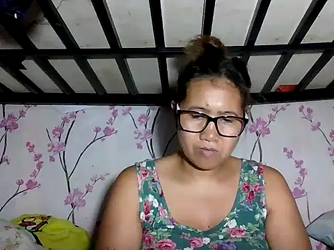 Snapshot of _SweetSmile chatting on April 2026 02:35:01 PM SweetSmile online show from April 2026 02:35:01 PM